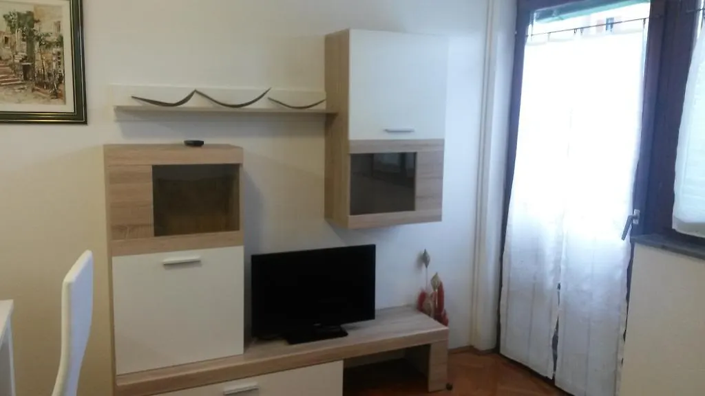 Apt Mirella Apartment Rovinj